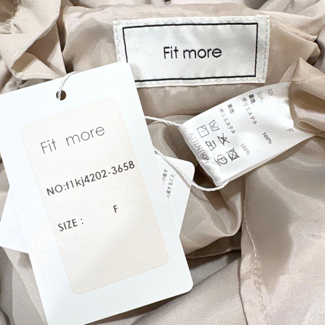 Fit more★　フリルフードティアードジャケット　新品　スプリングコート