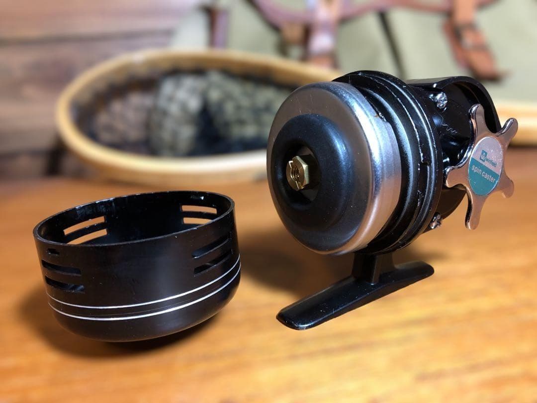 レア　70年代　スピンキャストリール　Winfield spin coaster