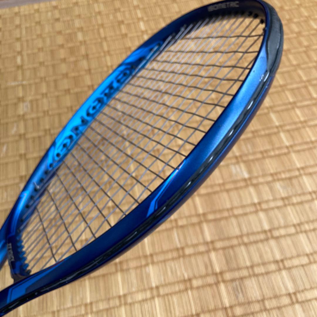 ヨネックス　テニスラケット　EZONE100L 2020モデル　グリップ2