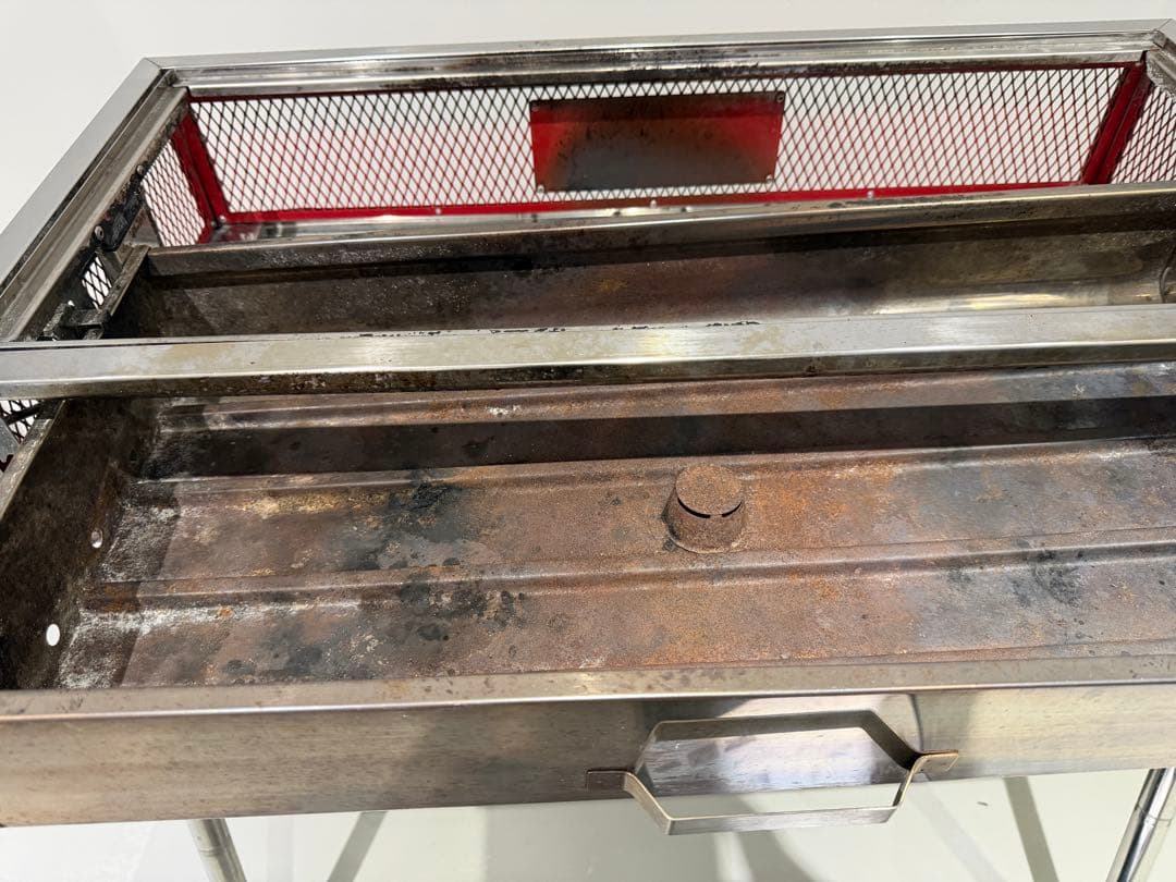 Colemanステンレス製バーベキューコンロ スタンド、ファンボックス付き