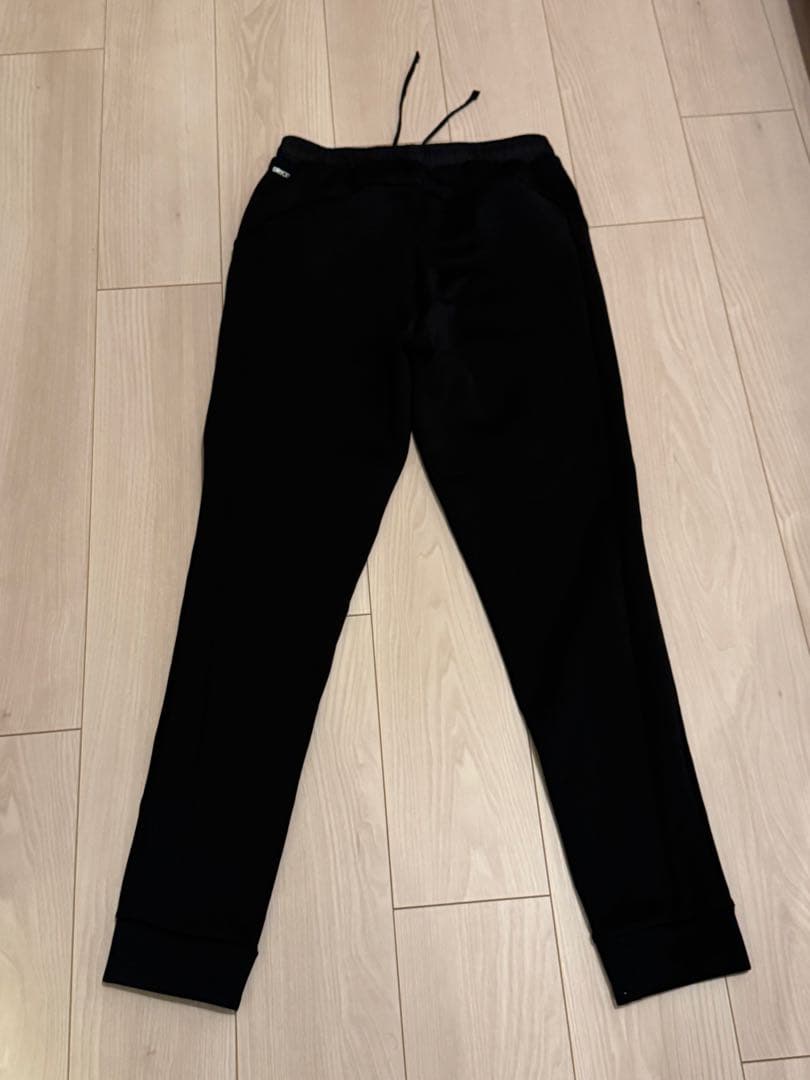 PUMAプーマ STRENGTHTRAIN ニットジャケットパンツ　ジャージ上下