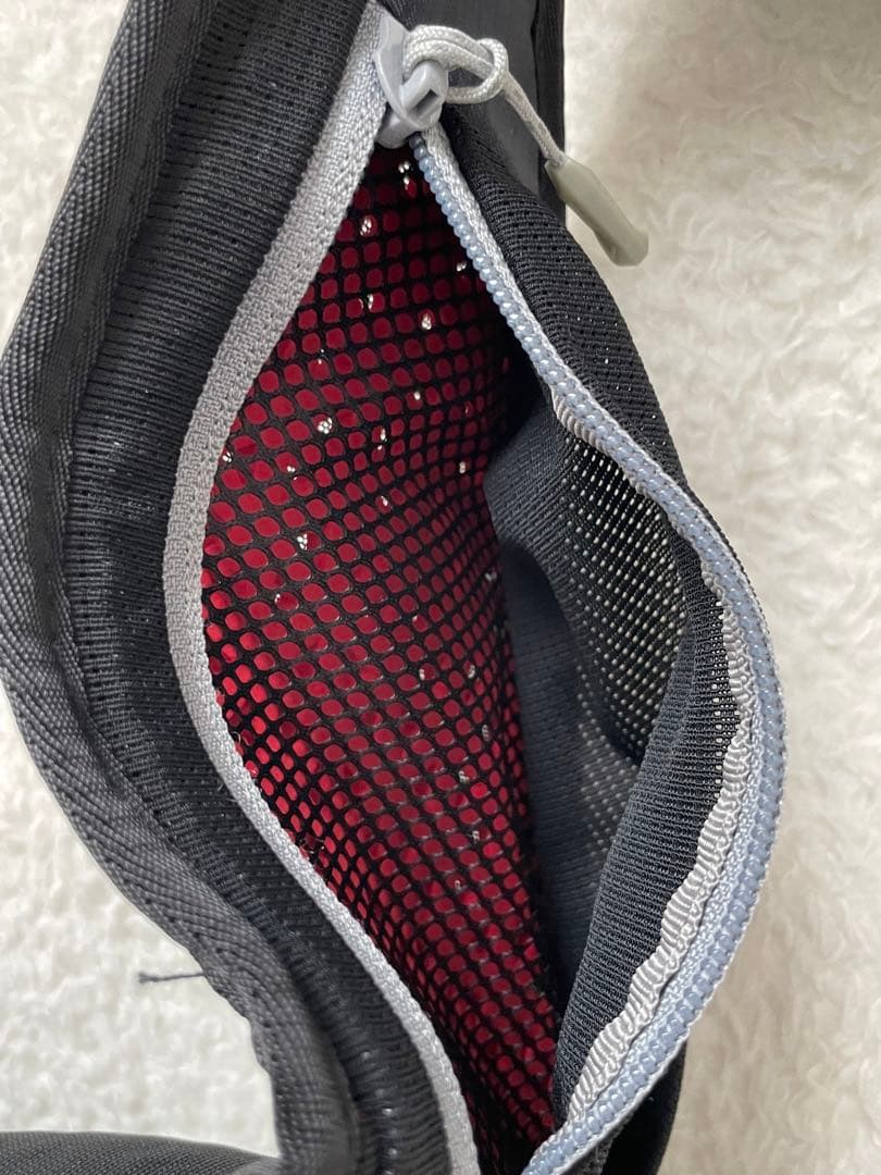 MAMMUT マムート　ランニングポーチ