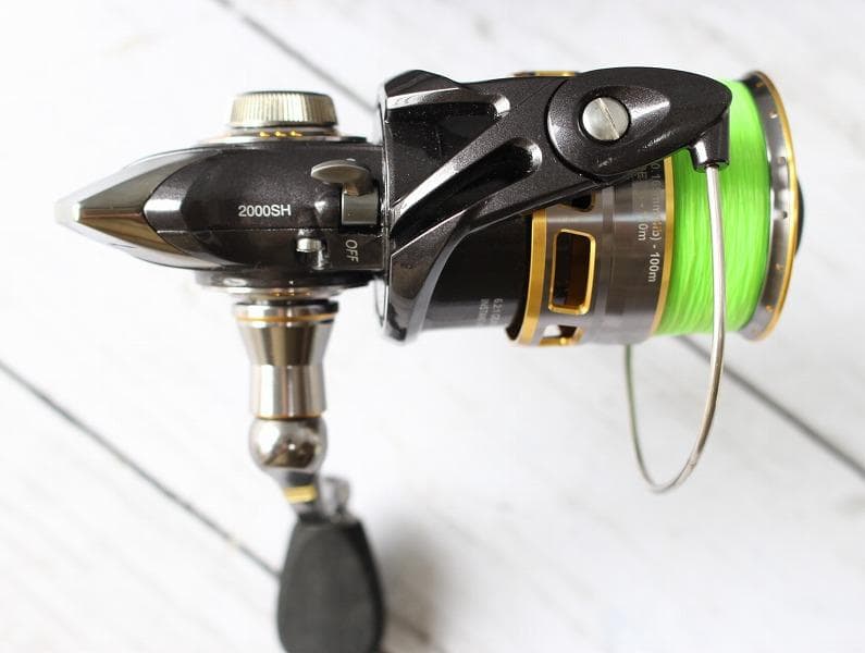 アブガルシア revo LT 2000SH スピニングリール