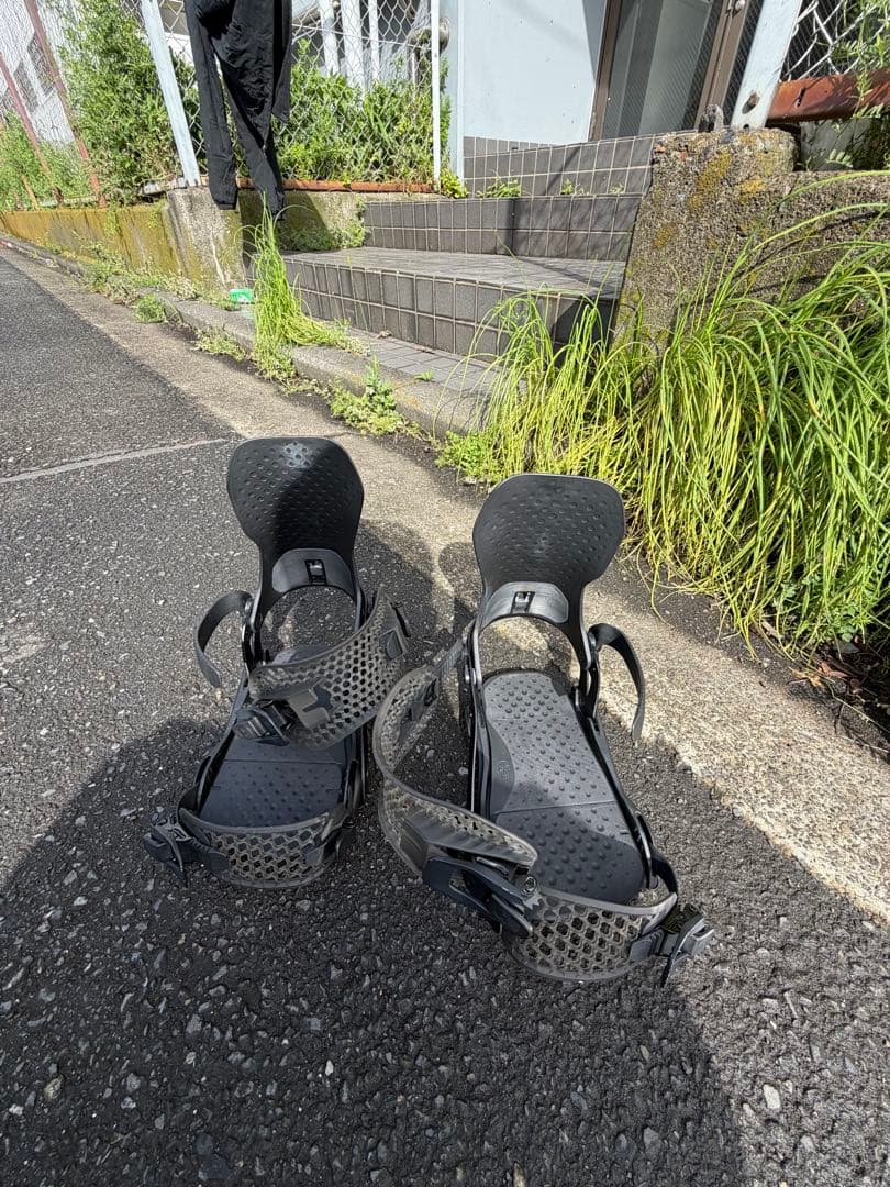 スノーボード HILLSIDE PROJECT & Bataleon aw