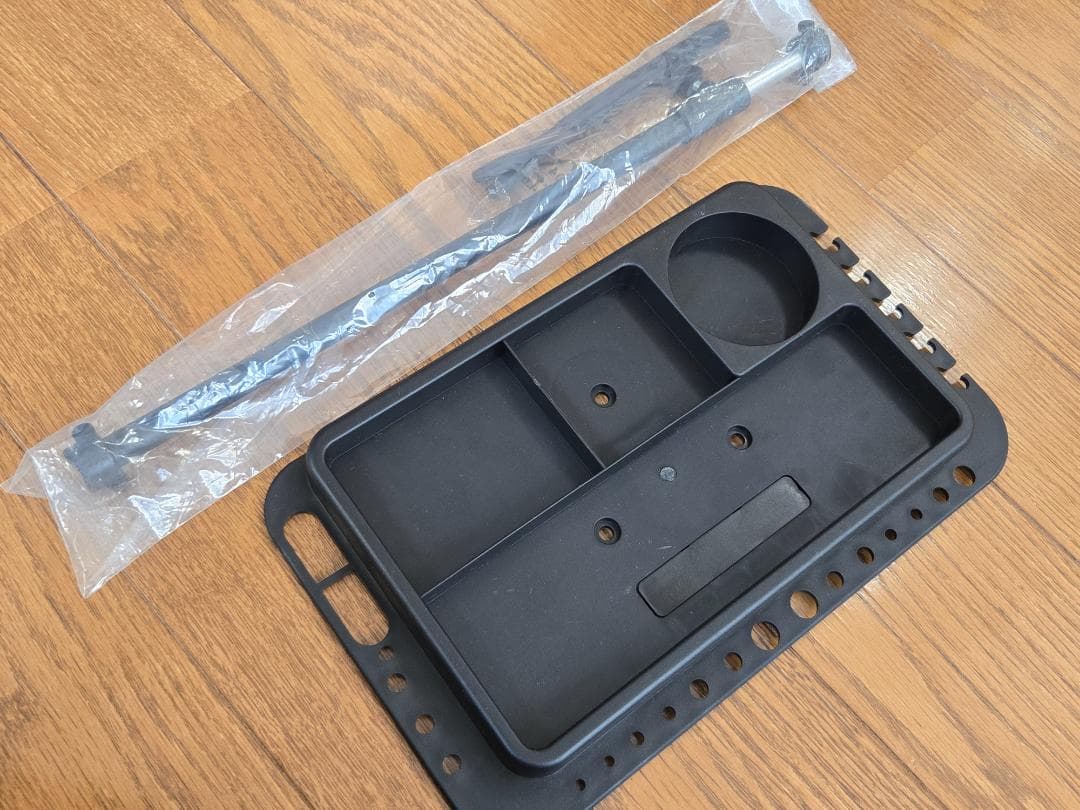 【新品未使用】 自転車 メンテナンススタンド　ワークスタンド 軽量 折り畳み