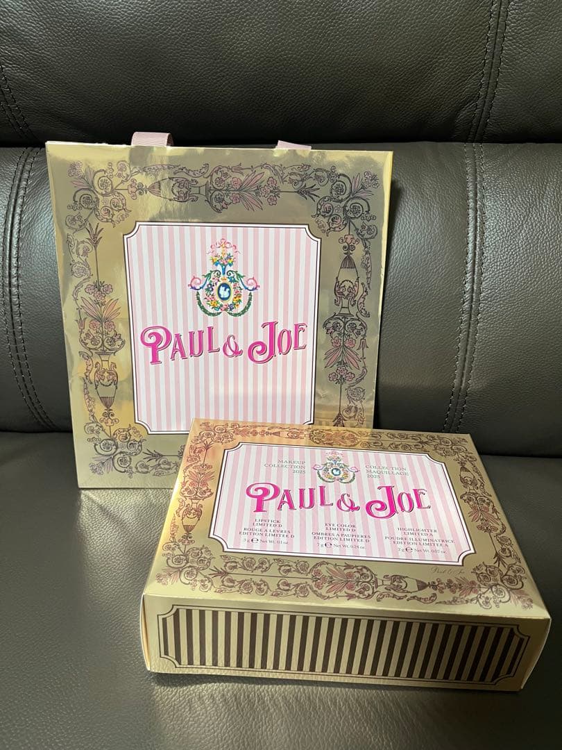 PAUL&JOE クリスマスコフレ2025 メイクアップコレクション001
