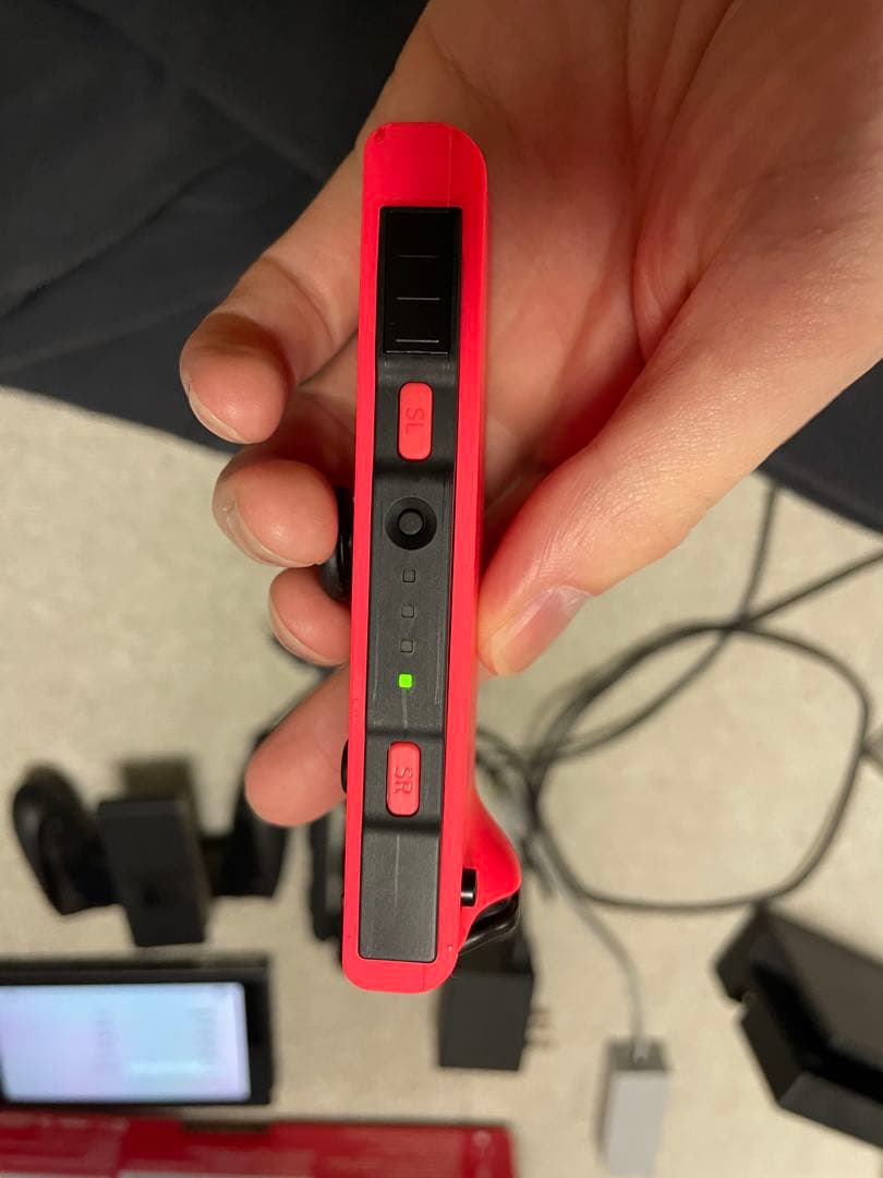 ニンテンドーswitch 本体　保護フィルムSDカード付き