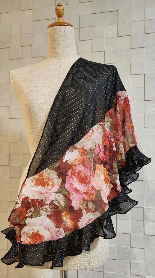 ハンドメイド フラメンコ衣装 新品 シージョ・エプロン 赤系 花柄 黒×白水玉