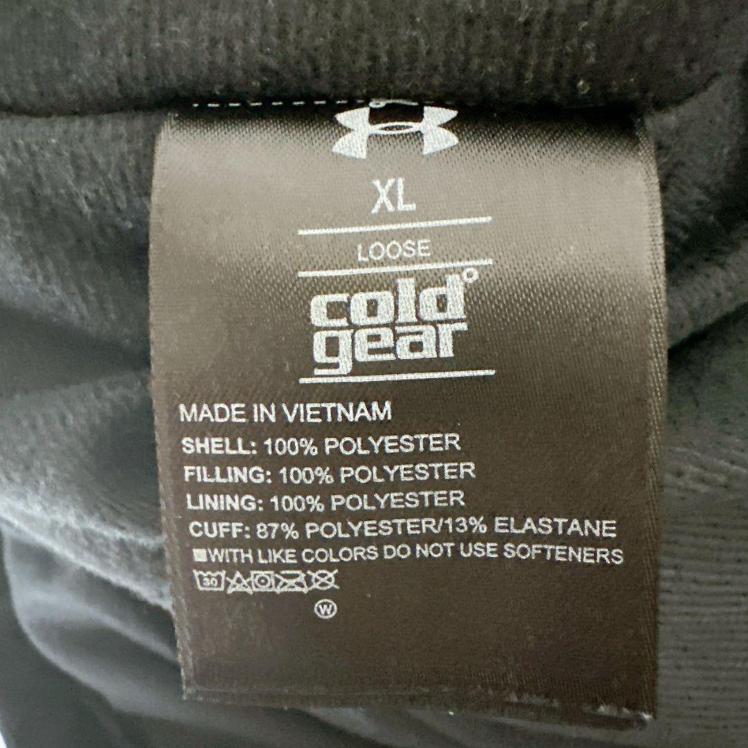 【希少サイズ】UNDER ARMOUR XL ブラック ベンチコート 中綿コート