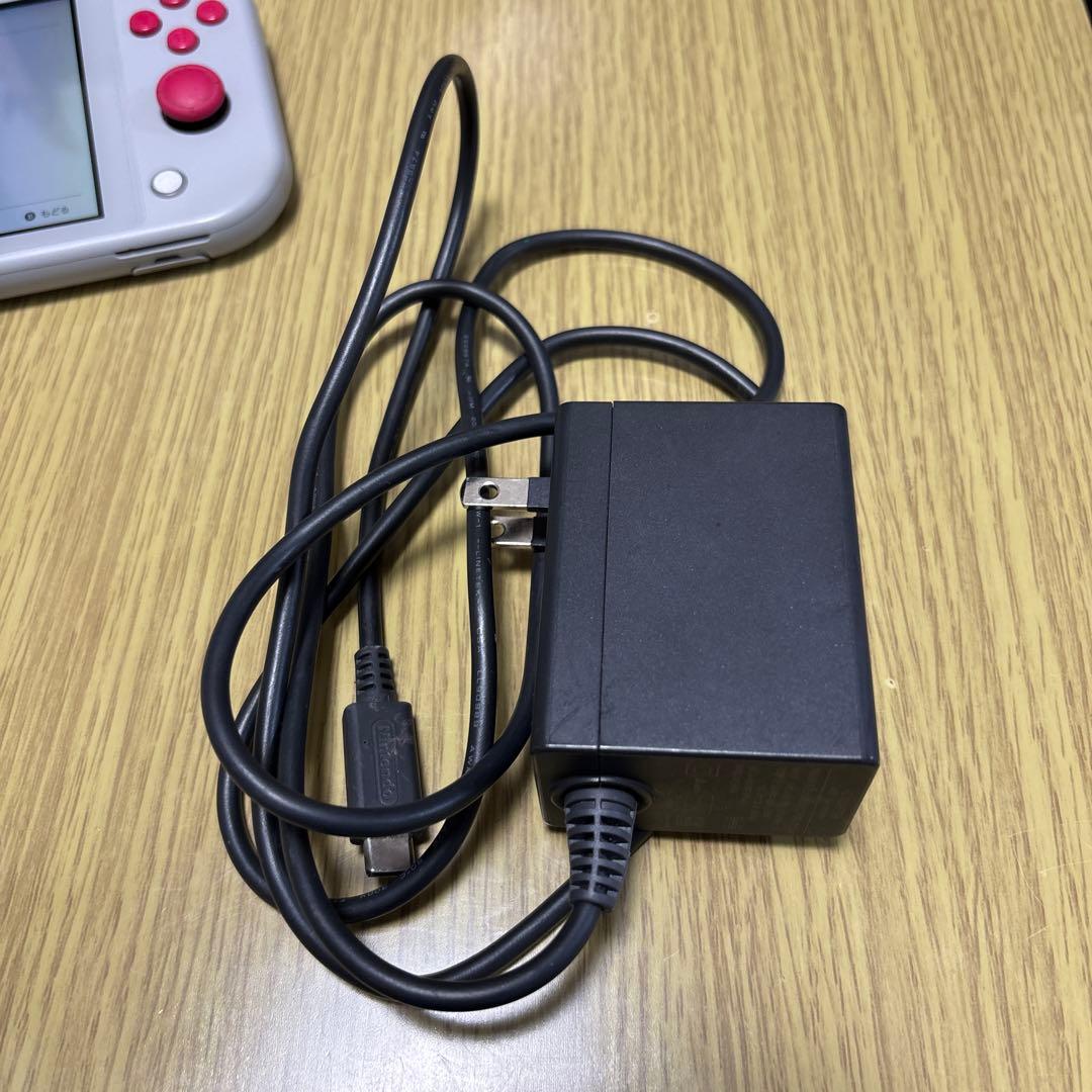 Nintendo Switch Lite　ザシアン・ザマゼンタ