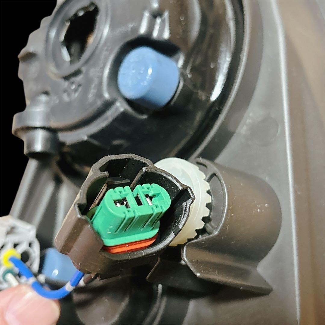 50プリウス前期新品フォグH11加工ウインカー連動