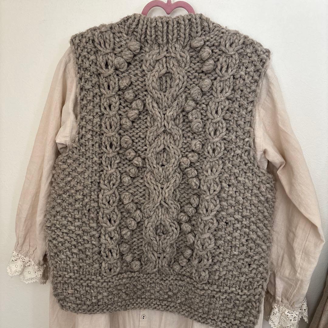 ツハル　ペルー柄編み ニットベスト