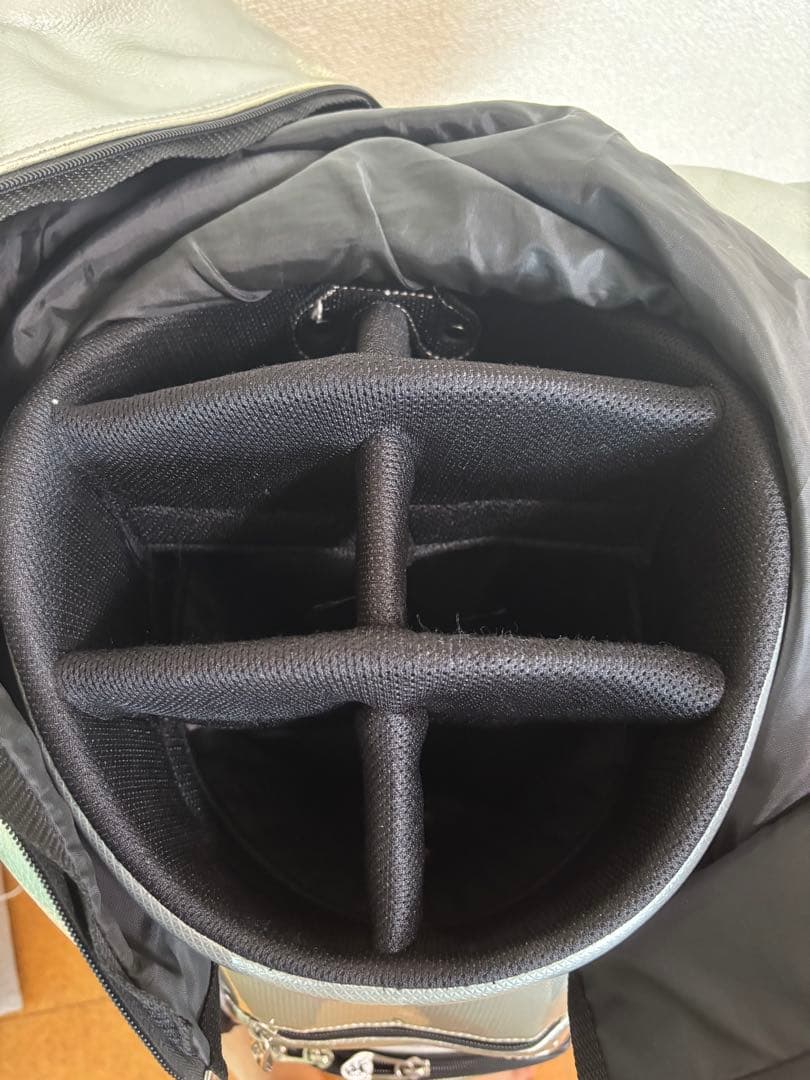 銀*郎様 Admiral キャディバッグ シルバー 9.5型　中古品　アドミラル