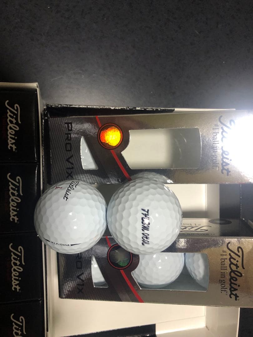 Titleist Pro V1 ゴルフボール 1８個