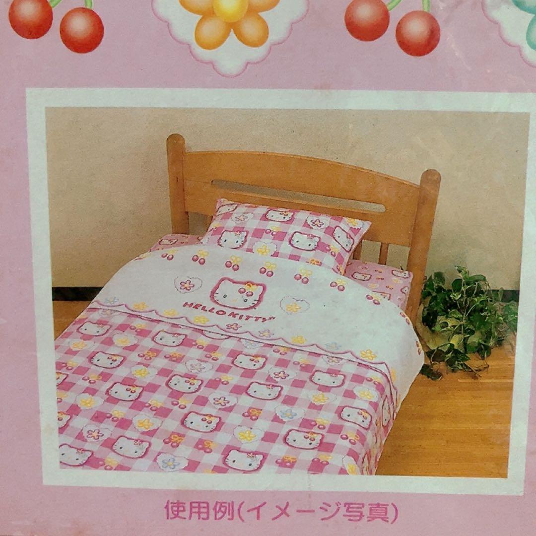 サンリオ　さくらんぼキティ　ベッド用　ボックスシーツ