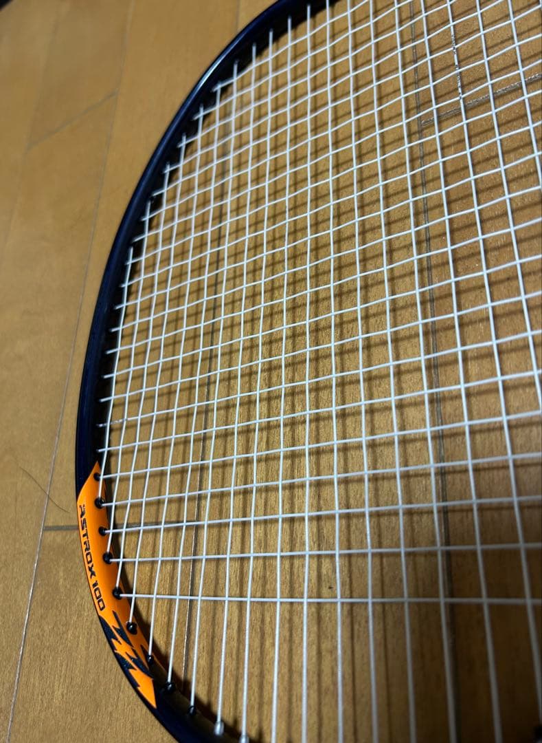 『美品』YONEX ASTROX 100ZZ 日本製　ダークネイビー　4UG5