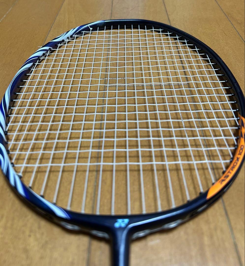 『美品』YONEX ASTROX 100ZZ 日本製　ダークネイビー　4UG5