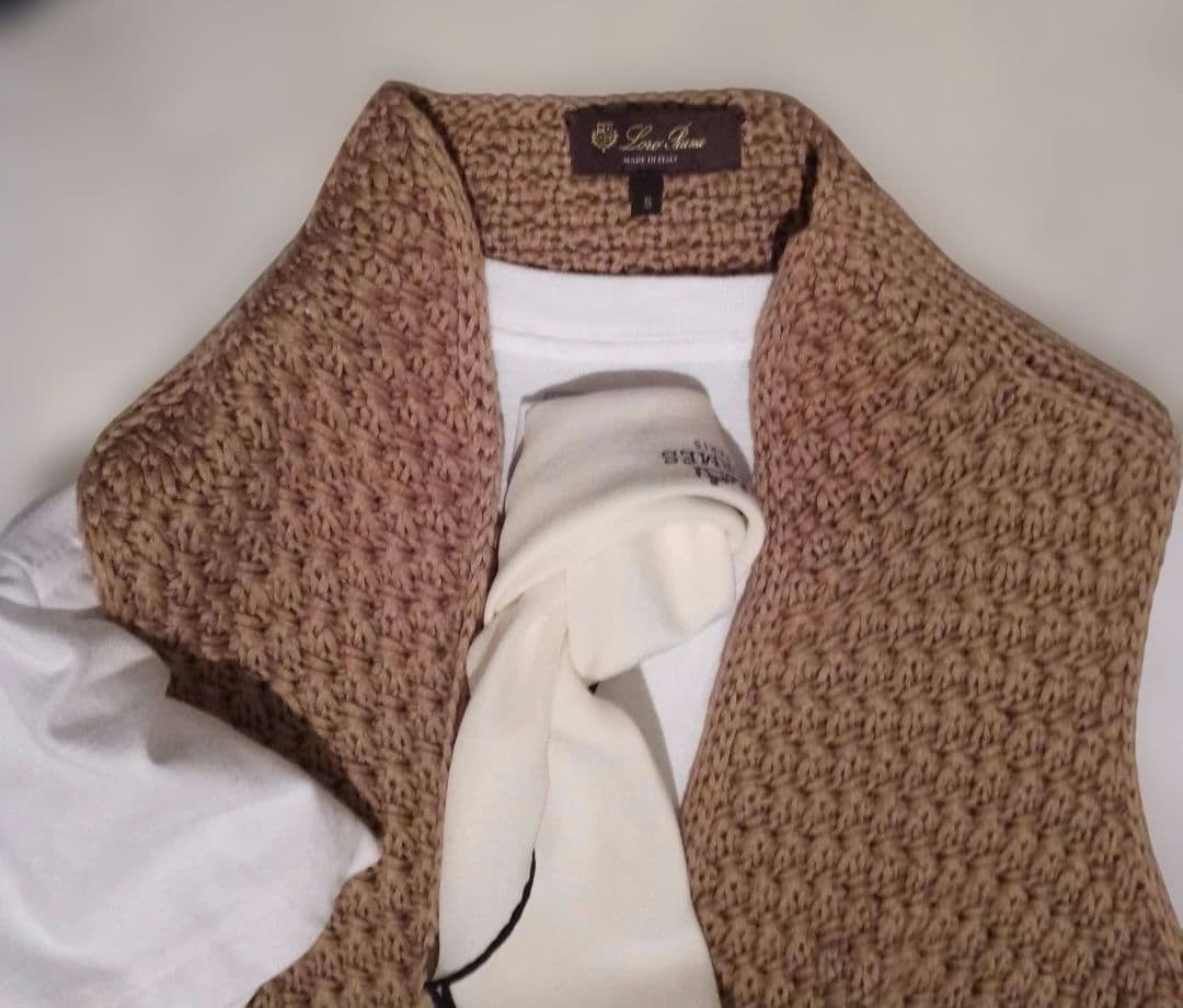 美品　ロロ・ピアーナ　ベストジレ