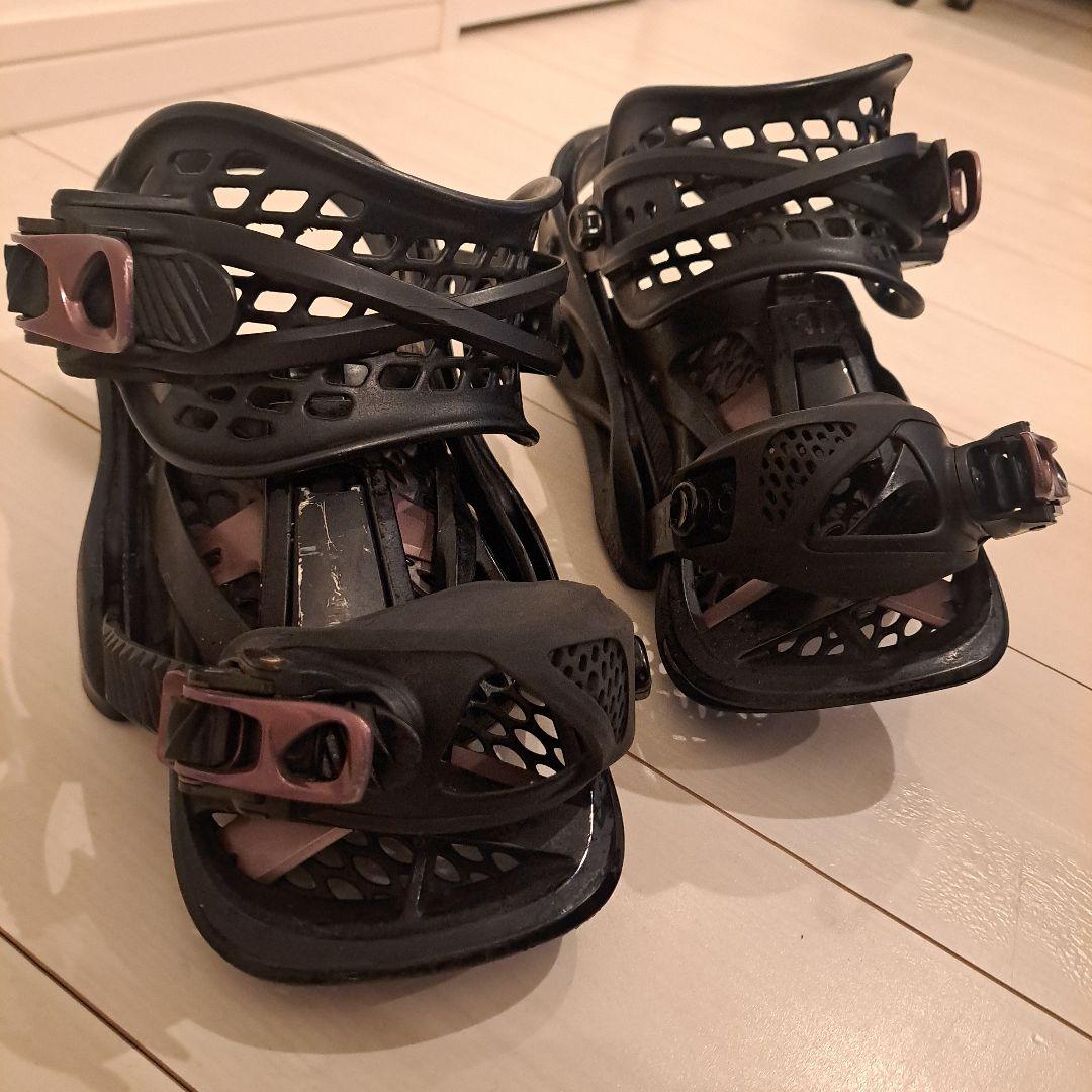 バートン　エスカペード　レディースMサイズ　ビンディング　(ジェネシス同等)