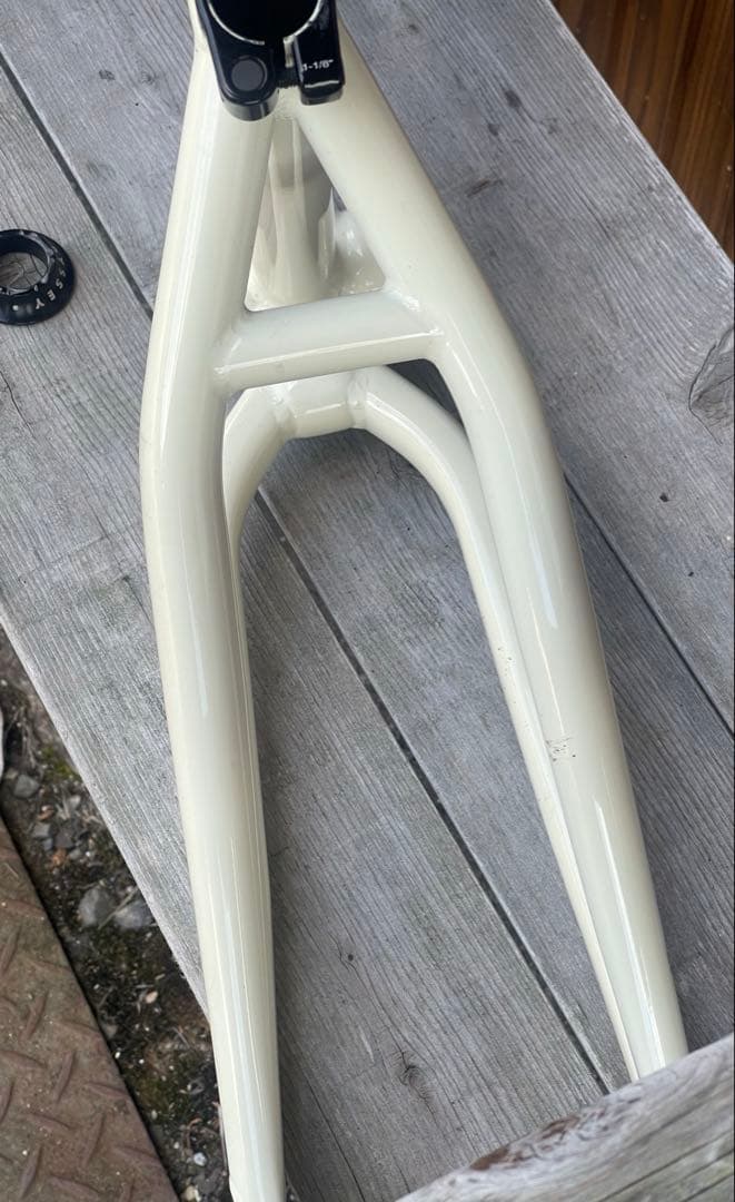 BMX フレーム SUNDAY SOUNDWAVE V3 21”