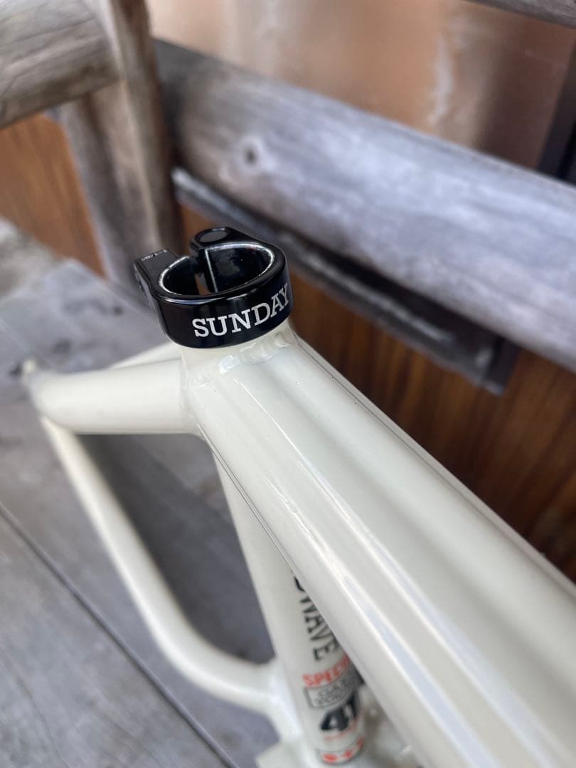 BMX フレーム SUNDAY SOUNDWAVE V3 21”