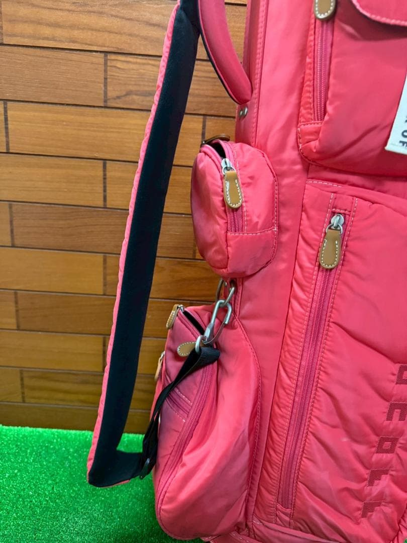 オノフ　ゴルフバッグ・キャディバッグ