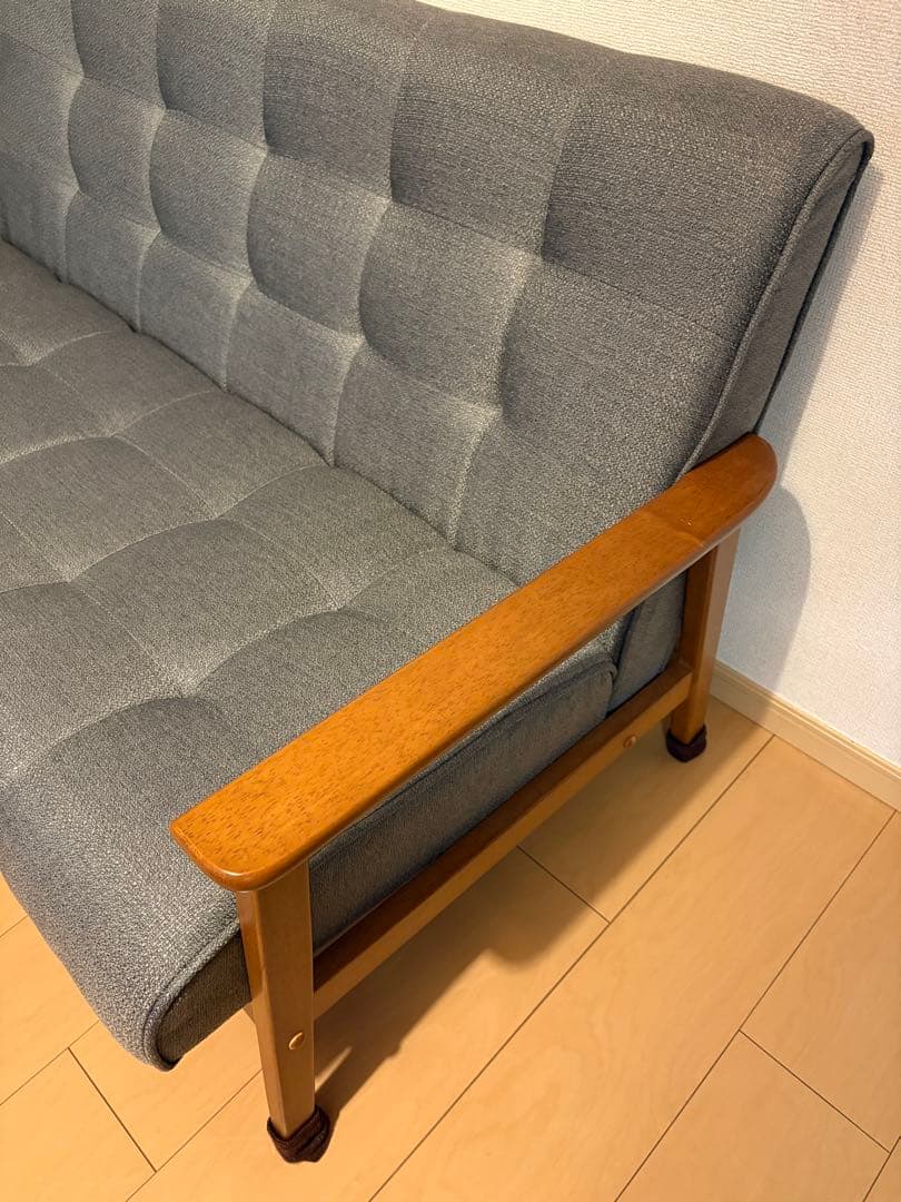 【送料込み、要組立】グレー ファブリックソファ 2人掛け