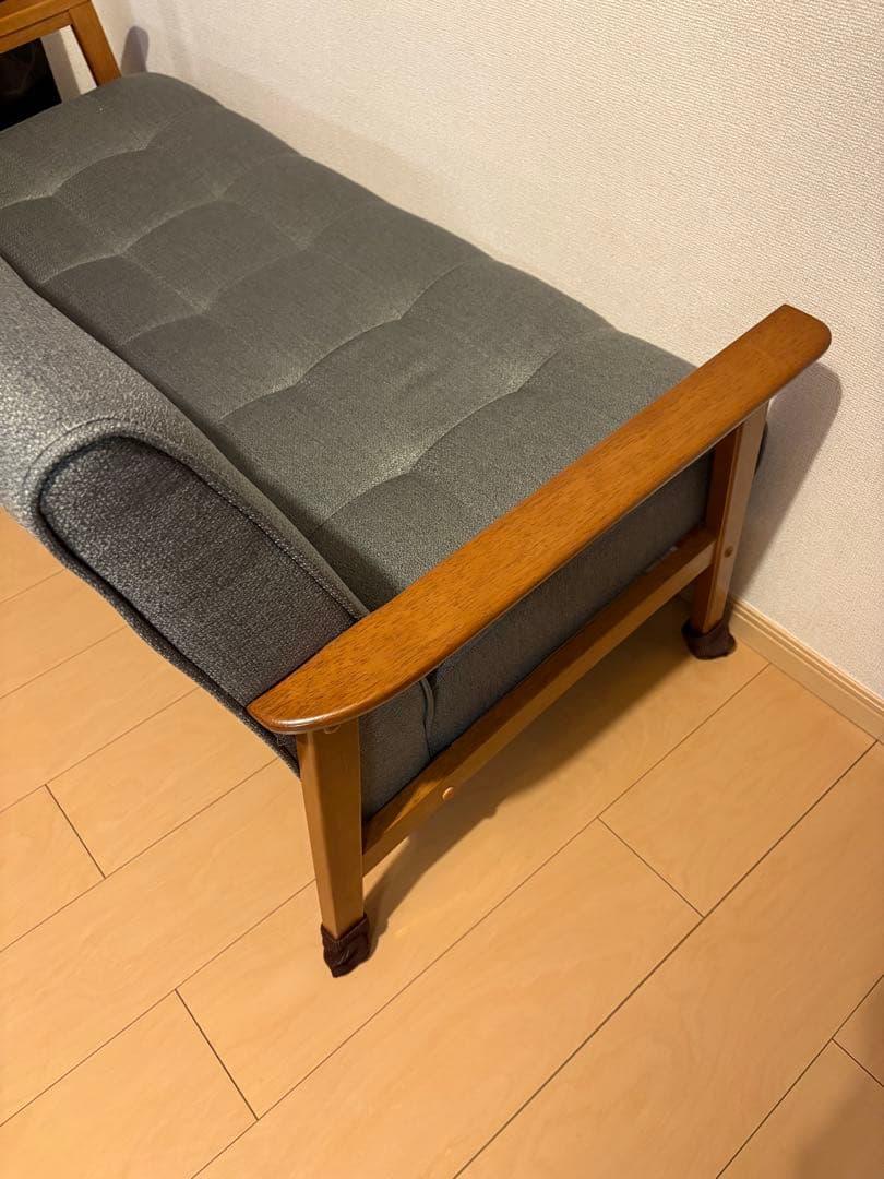 【送料込み、要組立】グレー ファブリックソファ 2人掛け