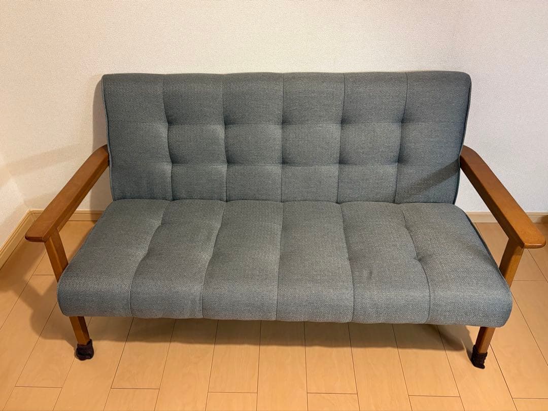 【送料込み、要組立】グレー ファブリックソファ 2人掛け
