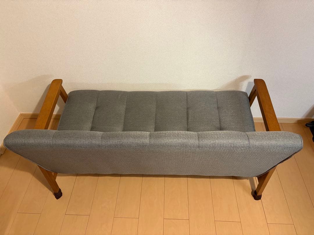 【送料込み、要組立】グレー ファブリックソファ 2人掛け