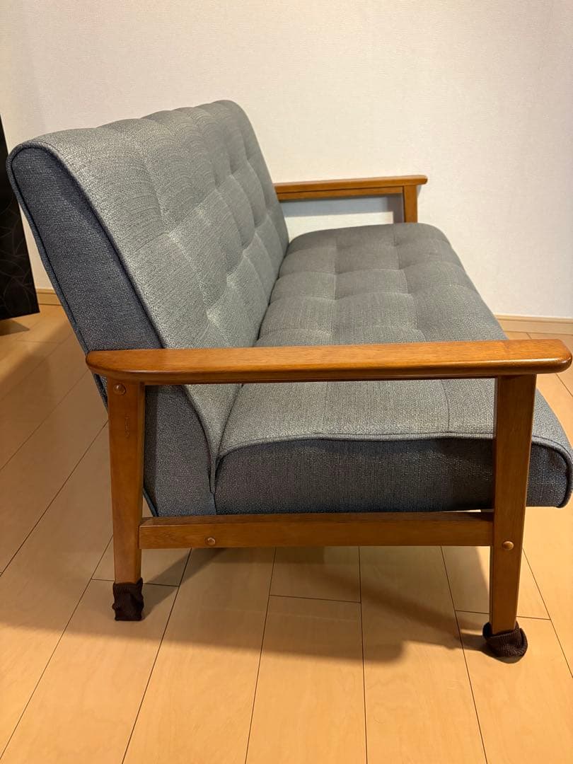 【送料込み、要組立】グレー ファブリックソファ 2人掛け