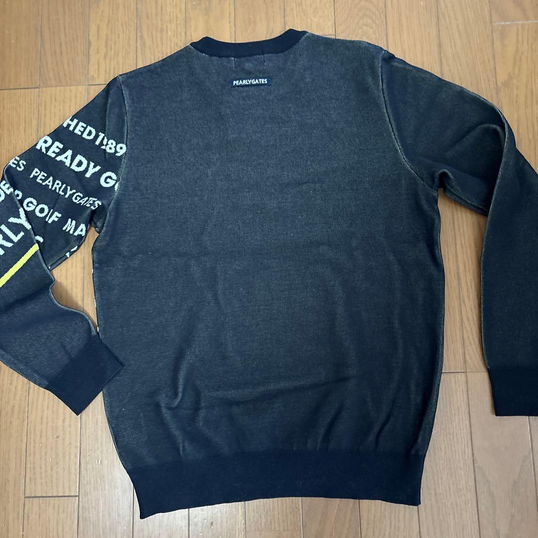 値引きしました‼️PEARLY GATES グラフィックセーター サイズ4