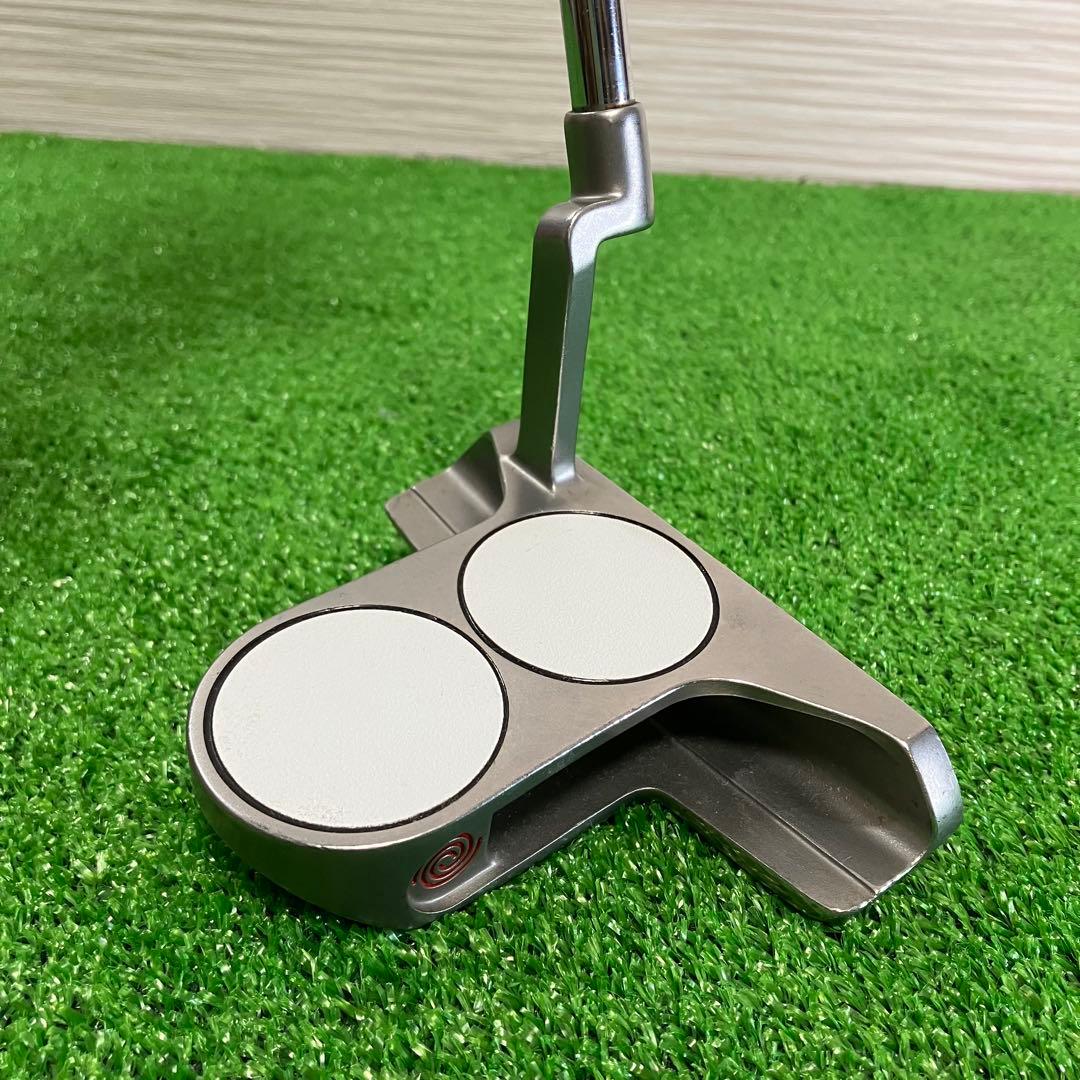 ODYSSEY　WHITE　HOT　2-BALL　BLADE　右打ち　比較的綺麗