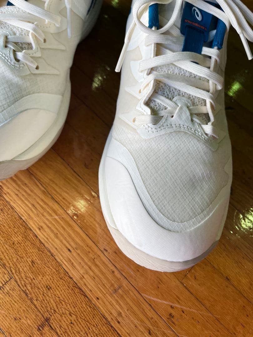 S*N様 ASICS バスケットボールシューズ ホワイト/ブルー