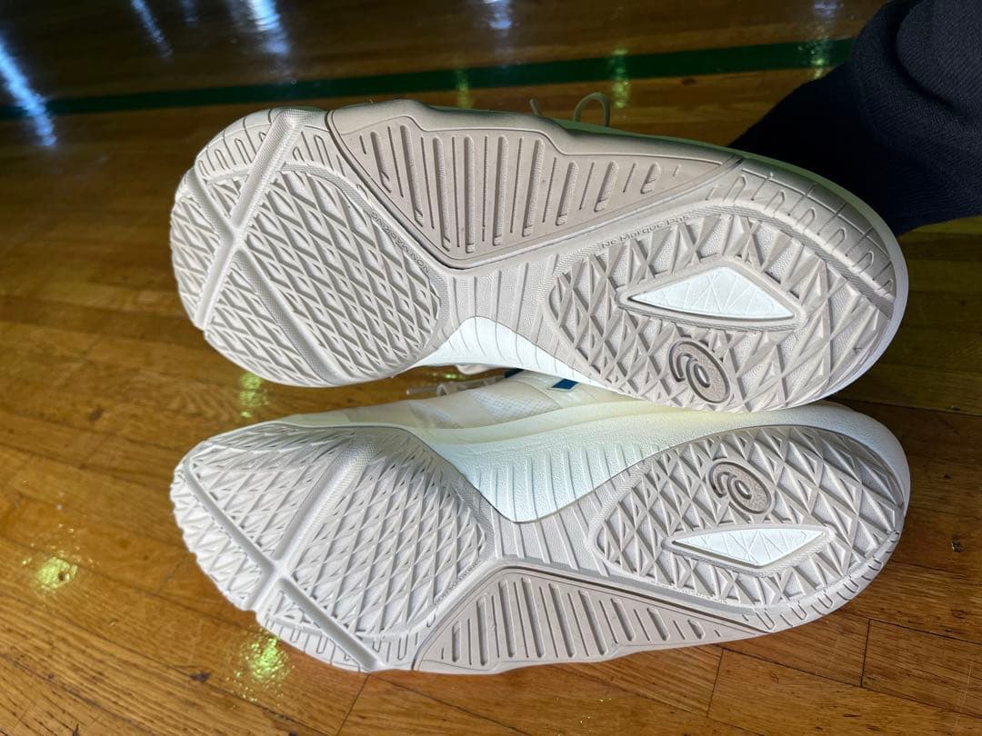 S*N様 ASICS バスケットボールシューズ ホワイト/ブルー