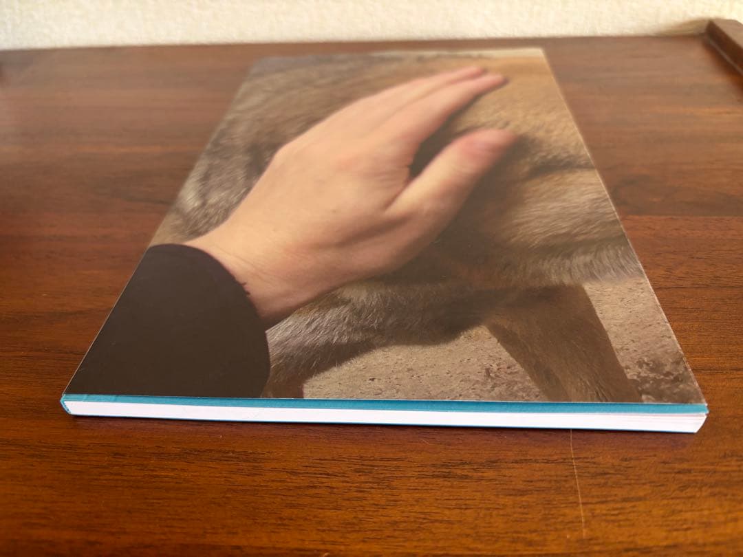 シャルロット デュマ　Charlotte Dumas