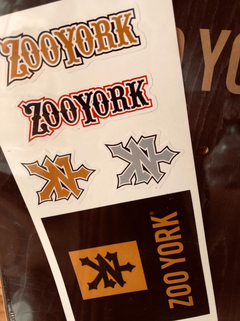 ZOOYORK　ズーヨーク　スケートボードデッキ　スケボー　8.0*31.75