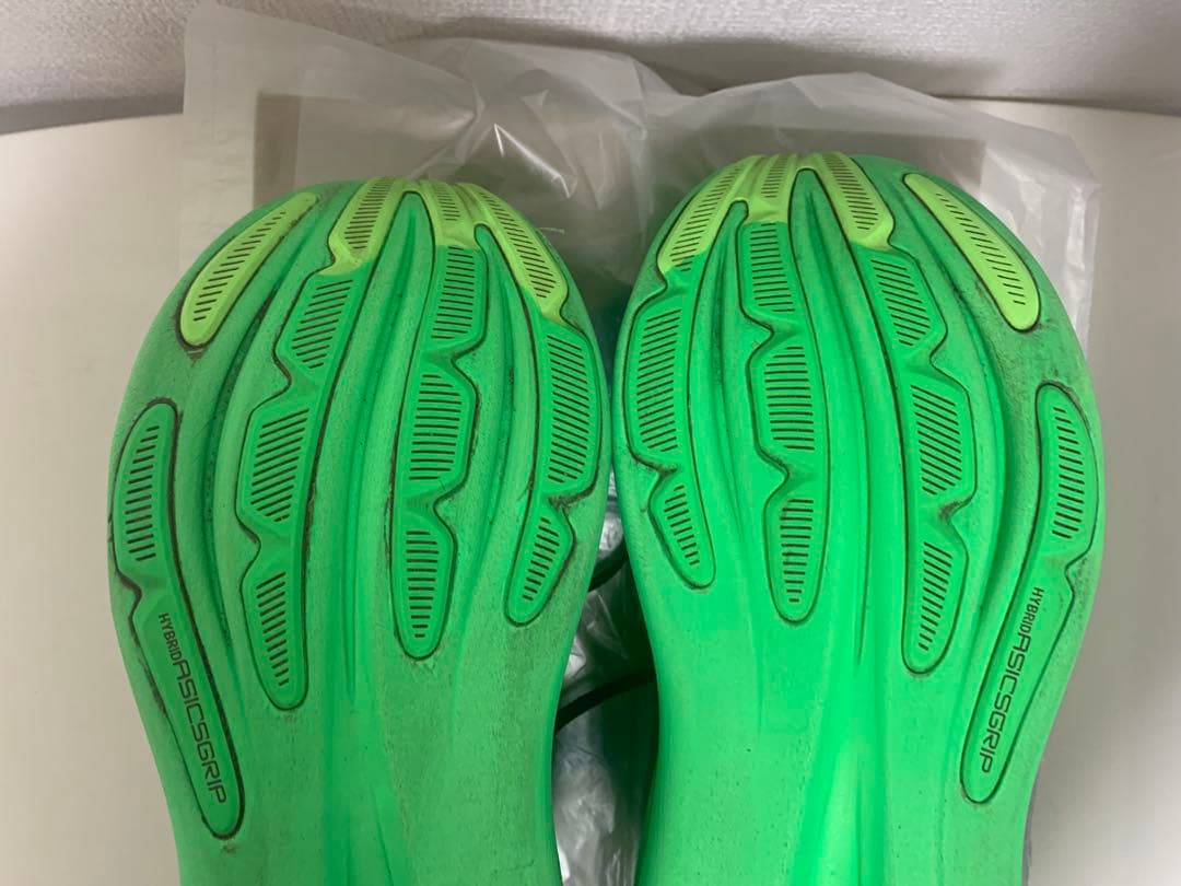 ゲルニンバス28 グリーン　27.0cm 1回着用(3km)