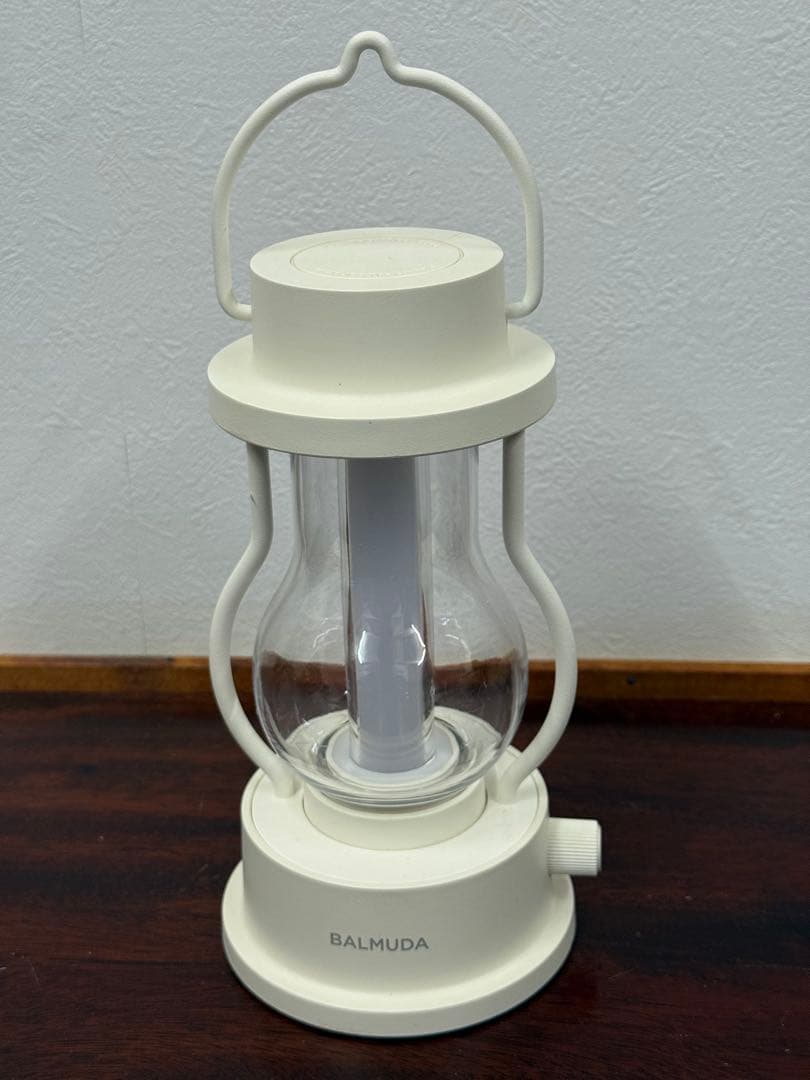 バルミューダ　BALMUDA the lantern ホワイト