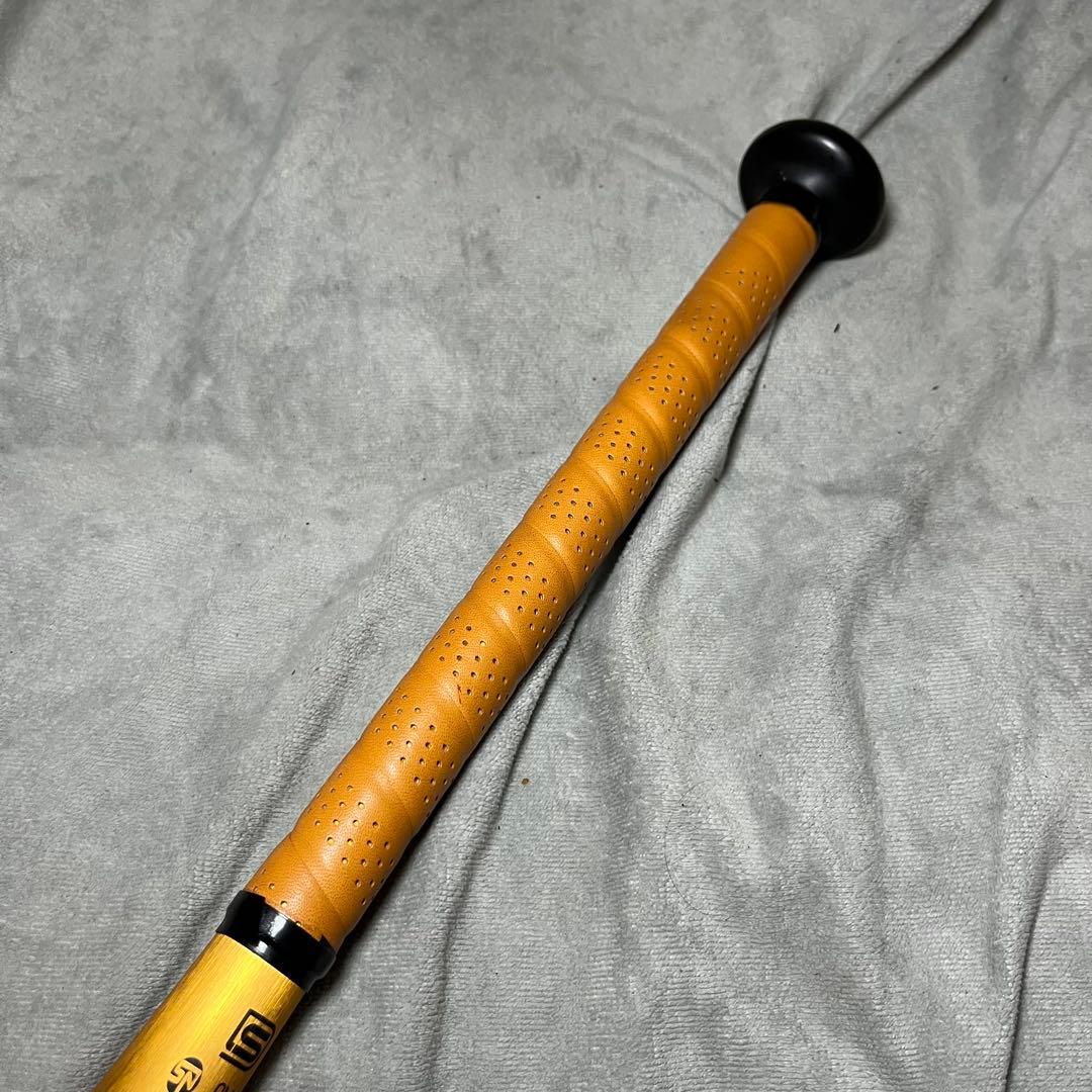 《美品》軽量　ミズノ セレクト9 一般軟式バット ゴールド　83cm