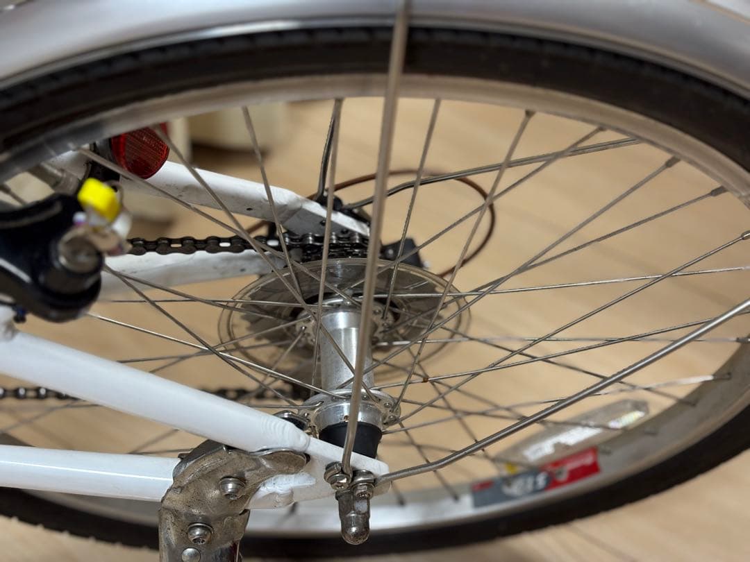 【22インチ子供用自転車 】ルイガノJ22 Plus ホワイト6段変速