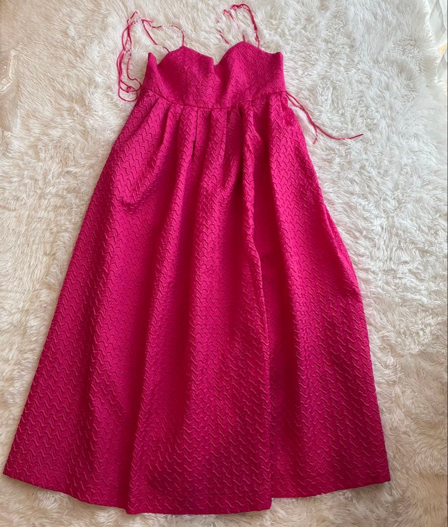 23年モデル 定価1.9万円✨️perna マトラッセキャミワンピース ピンク L