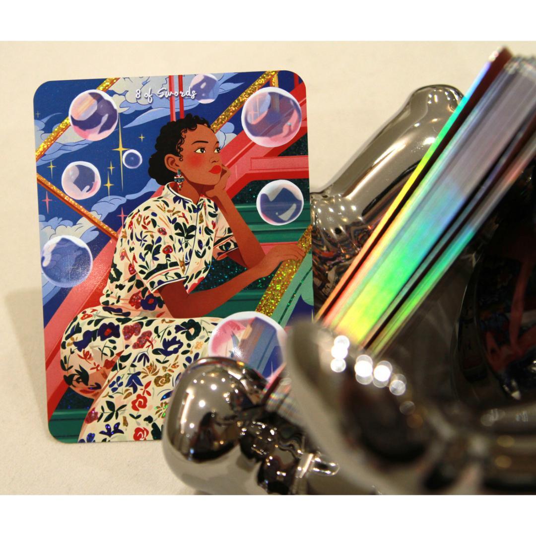 【正規品タロットカード】クラファン完売✨希少✨現代的なアートワークの美麗デッキ
