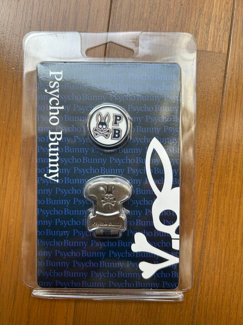 サイコバニー　エナメル製カートバッグとマーカー