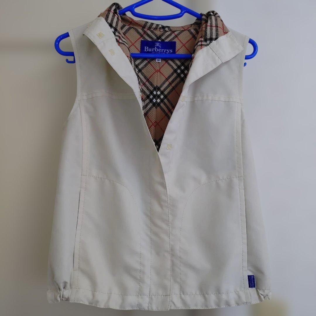 バーバリーブルーレーベル フード付きベスト パーカー 美品