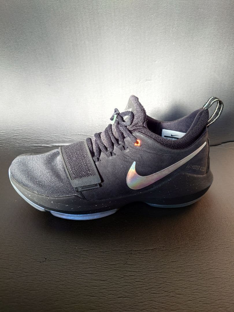 シューズ(男性用) NIKE PG1 SHINING