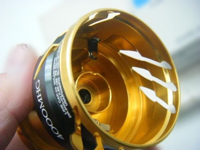 即決！◆新品！シマノ 20 ツインパワー 4000MHG 純正スプール◆10ED