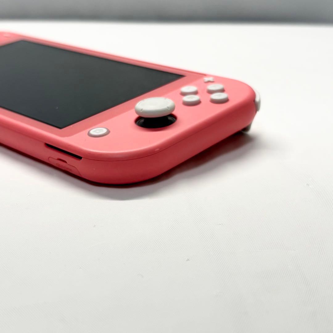 【良品☆】任天堂 Switch Lite コーラル 本体のみ 動作確認済み