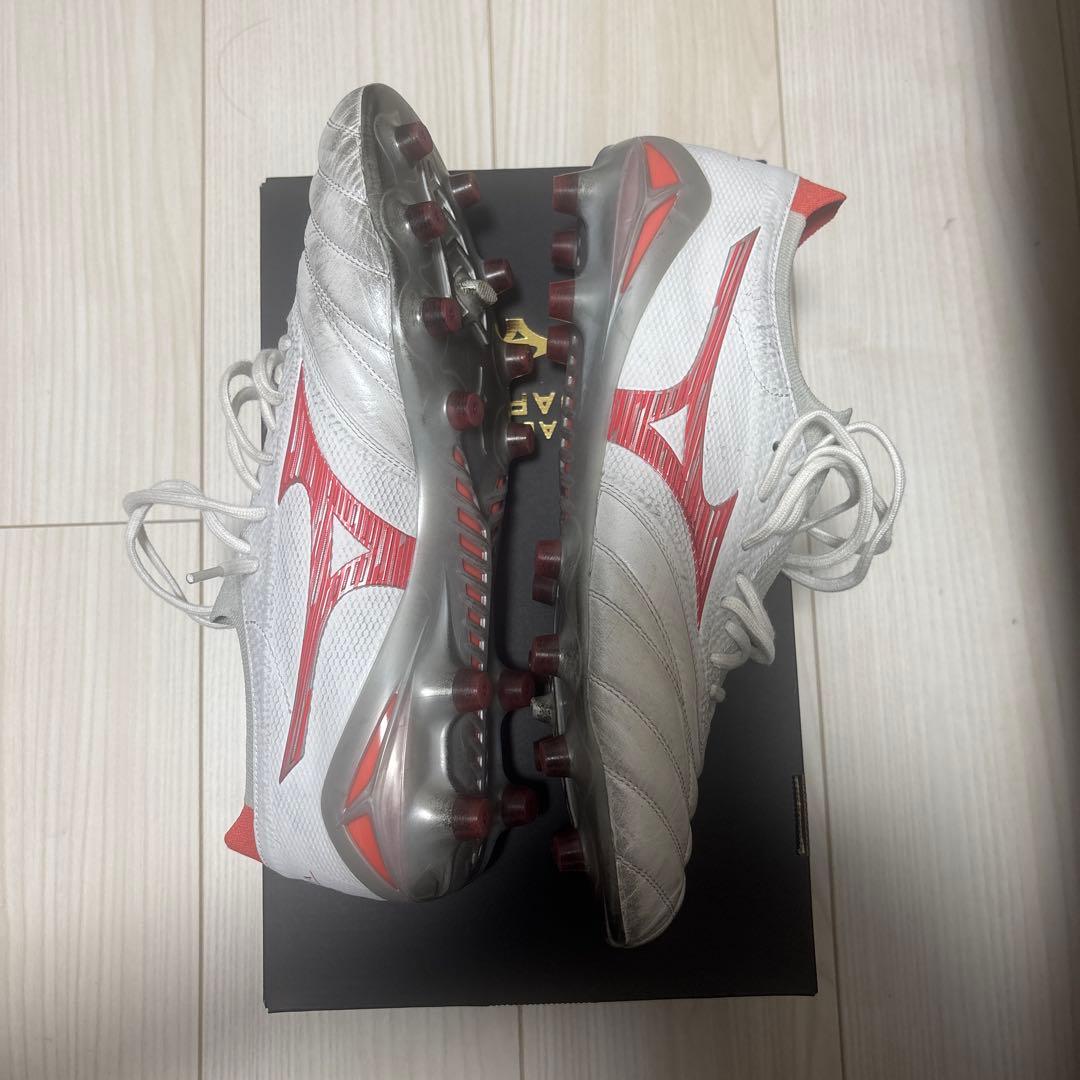 モレリアネオ4β 27.5 限定カラー