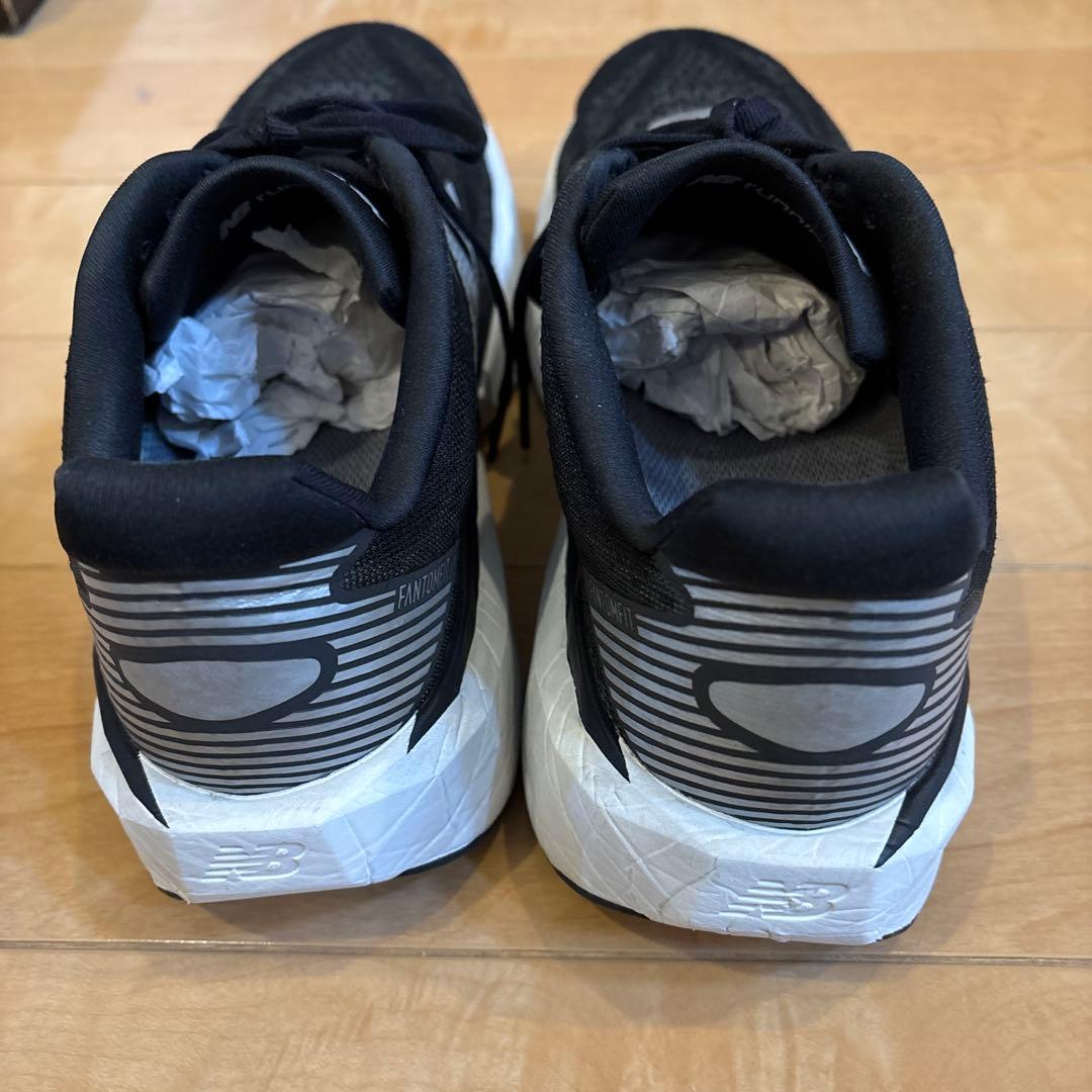 【高性能セット】ニューバランス FuelCell Rebel v5 25.5cm